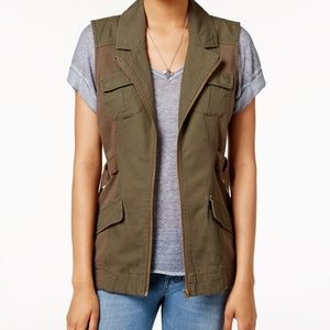{American Rag} Front ZIP Cargo Vest